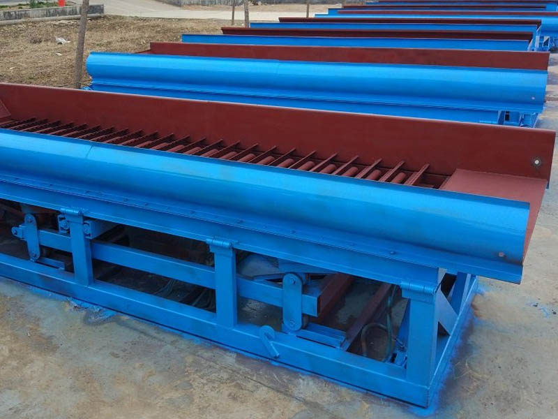 鼓動溜槽 鼓動溜槽